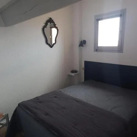 Location Maison De Jusqu'a 6 Personnes Pres Du Port Et De La